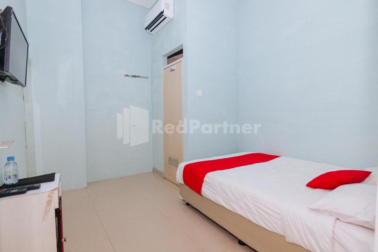 Krekot Residence RedPartner Jakarta Eksteriør billede